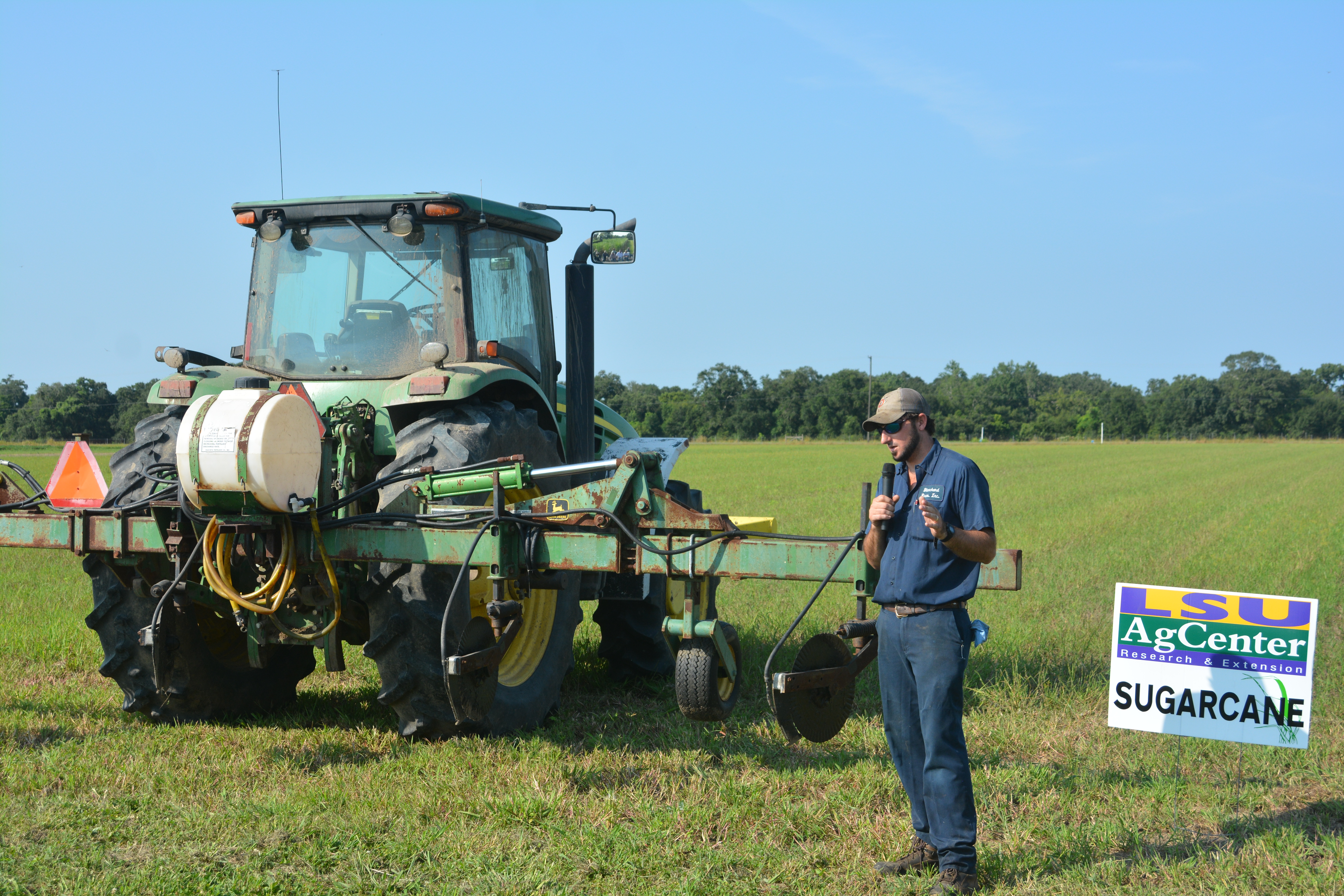 Wet weather, new varieties highlight discussions at Acadiana sugarcane field days